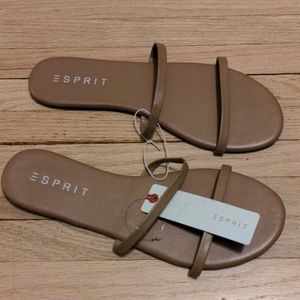 Esprit flat natural/tan colored sandals
